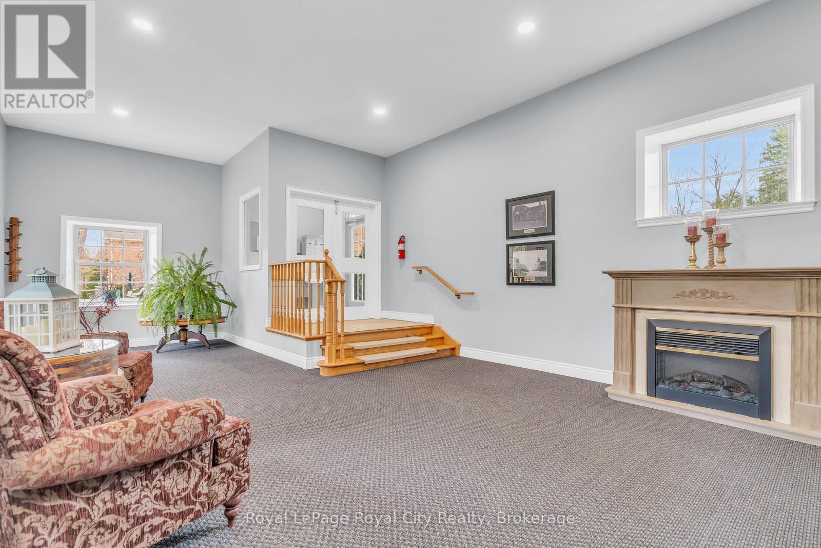 202 - 470 St Andrew Street E, Centre Wellington, Ontario  N1M 1P3 - Photo 5 - X12283532