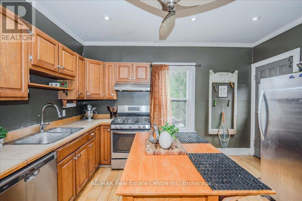 265 London Road W, Guelph, Ontario  N1H 2C7 - Photo 1 - X12283542