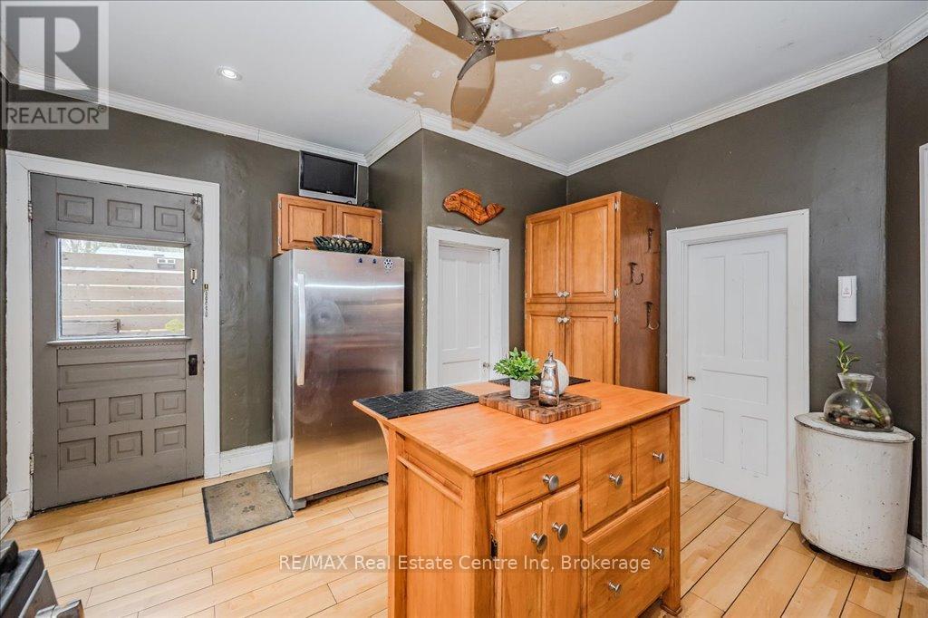 265 London Road W, Guelph, Ontario  N1H 2C7 - Photo 12 - X12283542