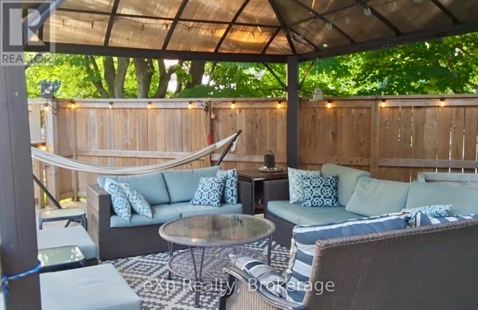 211 Victoria Street S, Brockton, Ontario  N0G 2V0 - Photo 32 - X12283656