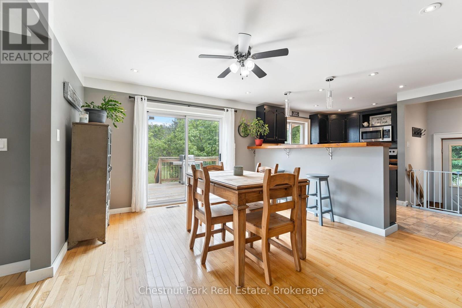 1922 141 Highway, Muskoka Lakes, Ontario  P0B 1M0 - Photo 9 - X12283928