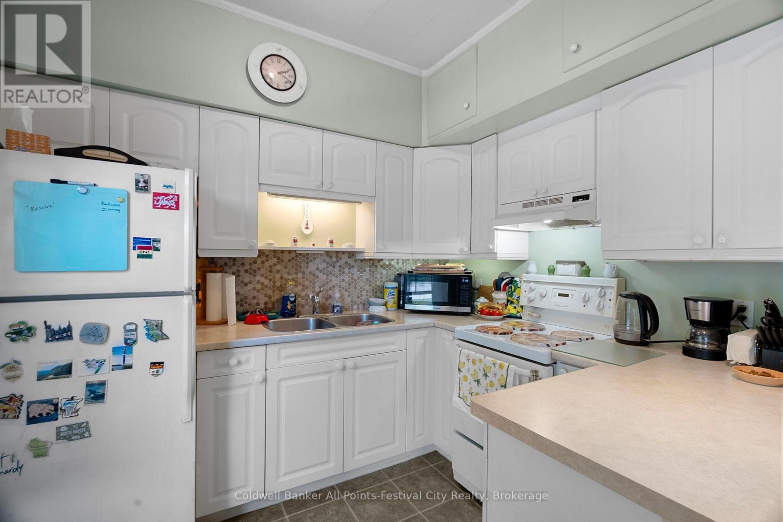 31 Victoria Street S, Goderich, Ontario  N7A 3H4 - Photo 31 - X12284072