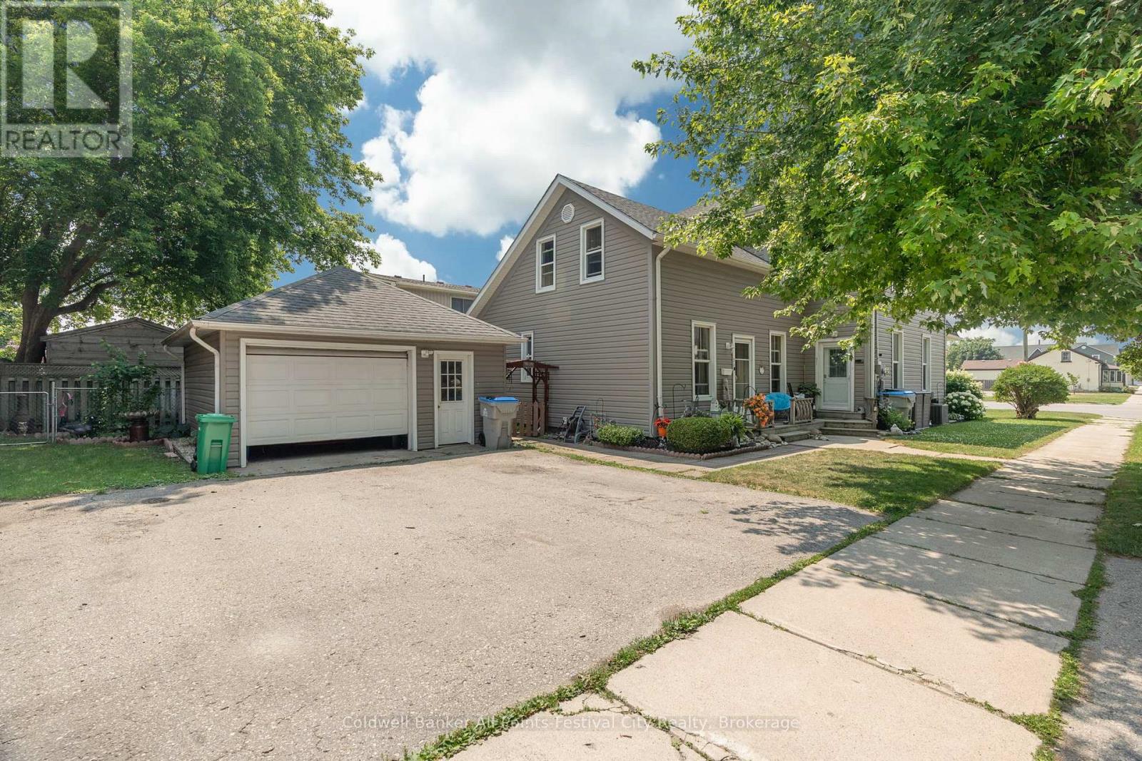31 Victoria Street S, Goderich, Ontario  N7A 3H4 - Photo 45 - X12284072