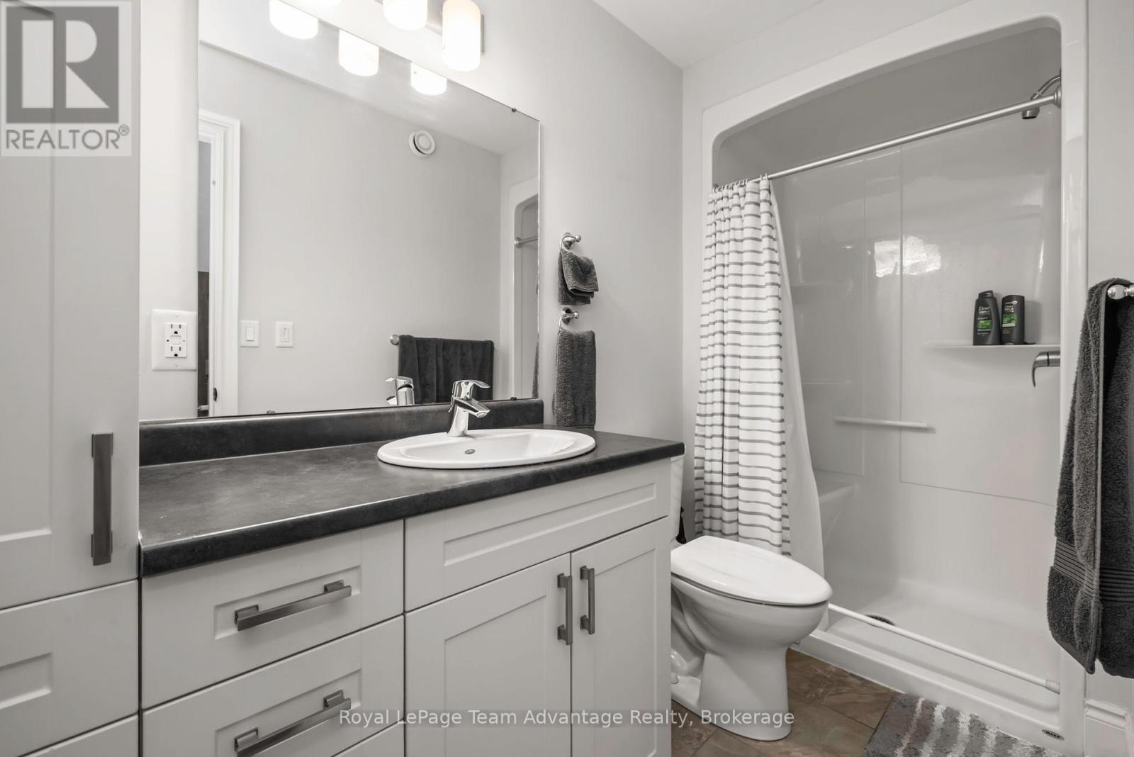 108 - 11c Salt Dock Road, Parry Sound, Ontario  P2A 3B6 - Photo 17 - X12284120
