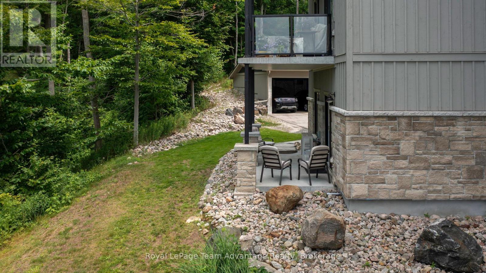 108 - 11c Salt Dock Road, Parry Sound, Ontario  P2A 3B6 - Photo 5 - X12284120
