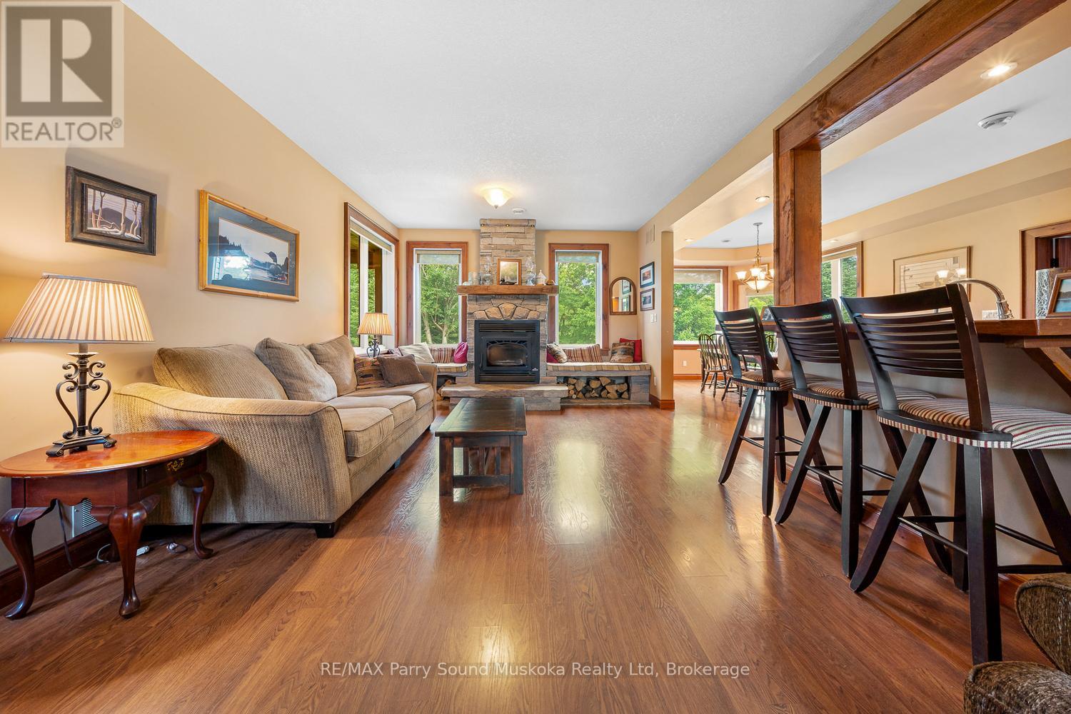25 Cole Point Trail, Mckellar, Ontario  P2A 0B4 - Photo 14 - X12284257