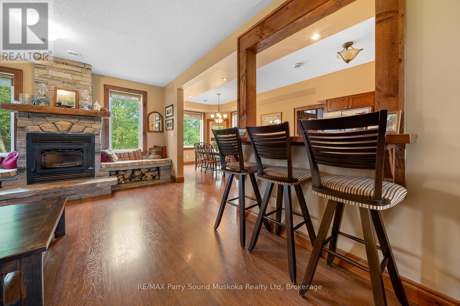 25 Cole Point Trail, Mckellar, Ontario  P2A 0B4 - Photo 18 - X12284257