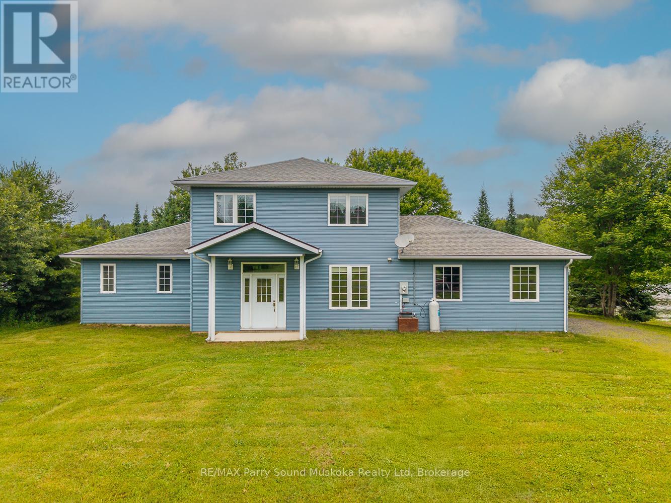 25 Cole Point Trail, Mckellar, Ontario  P2A 0B4 - Photo 2 - X12284257