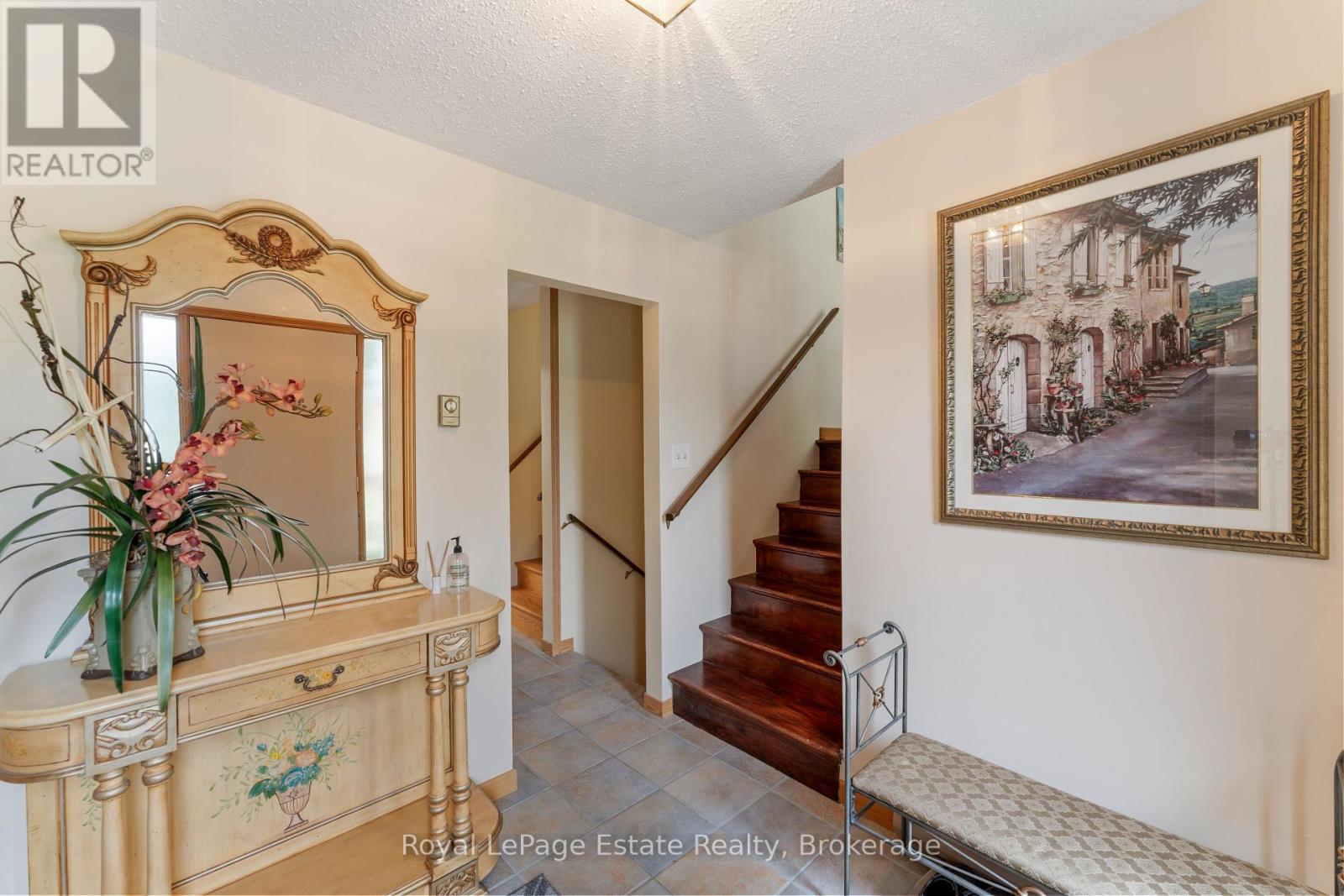 97 Dorena Crescent, South Bruce Peninsula, Ontario  N0H 2G0 - Photo 6 - X12284323