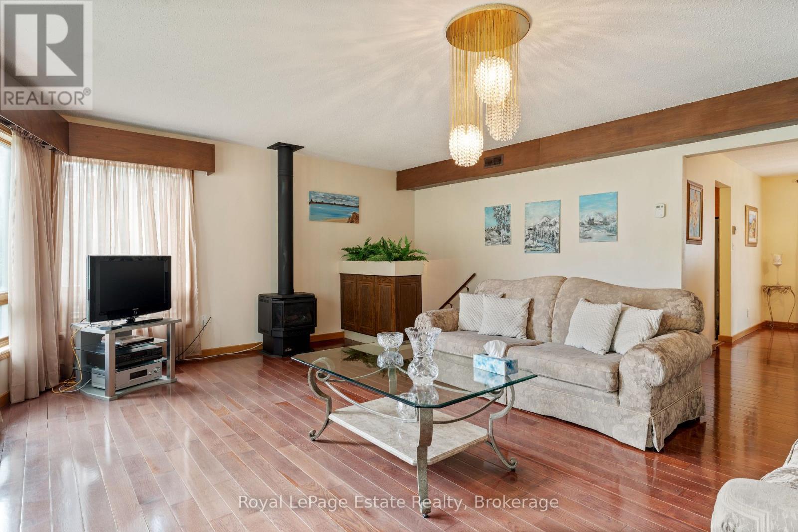 97 Dorena Crescent, South Bruce Peninsula, Ontario  N0H 2G0 - Photo 8 - X12284323