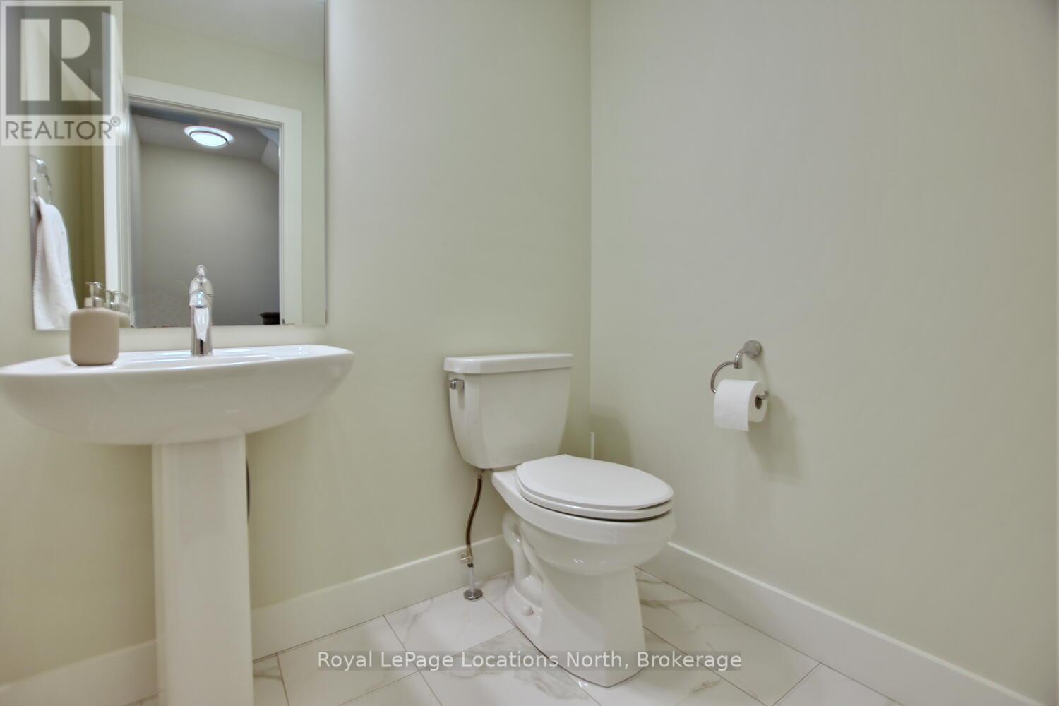163 Courtland Street, Blue Mountains, Ontario  L9Y 5L7 - Photo 15 - X12284485