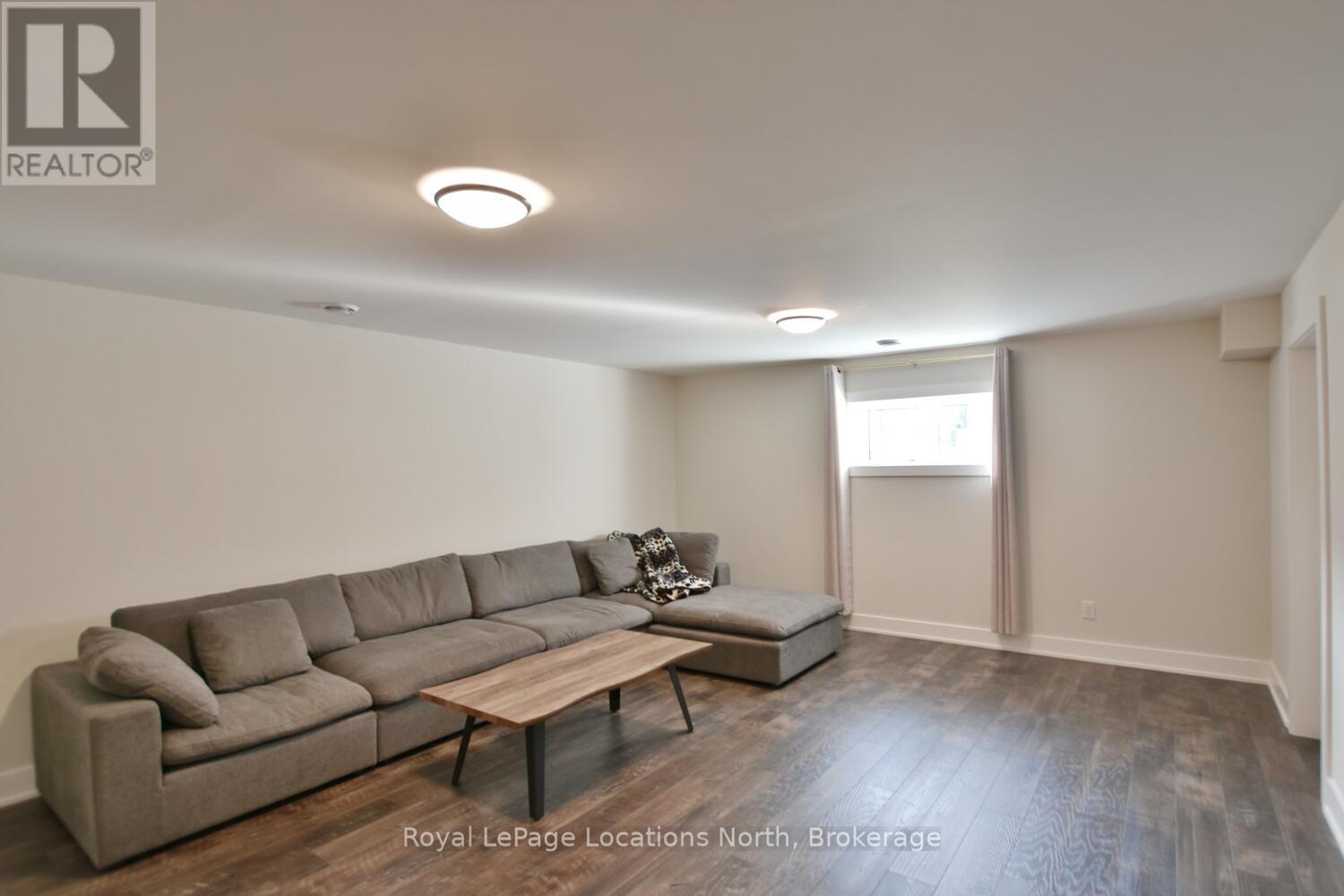 163 Courtland Street, Blue Mountains, Ontario  L9Y 5L7 - Photo 31 - X12284485