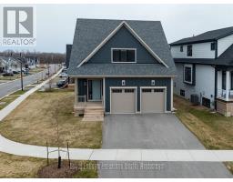 163 COURTLAND STREET, Blue Mountains, Ontario