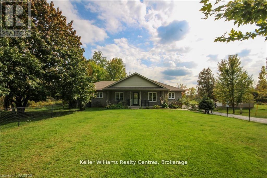 6806 Highway 21 Highway, Arran-Elderslie, Ontario  N0H 1A0 - Photo 1 - X12284757