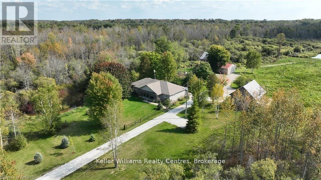 6806 Highway 21 Highway, Arran-Elderslie, Ontario  N0H 1A0 - Photo 2 - X12284757