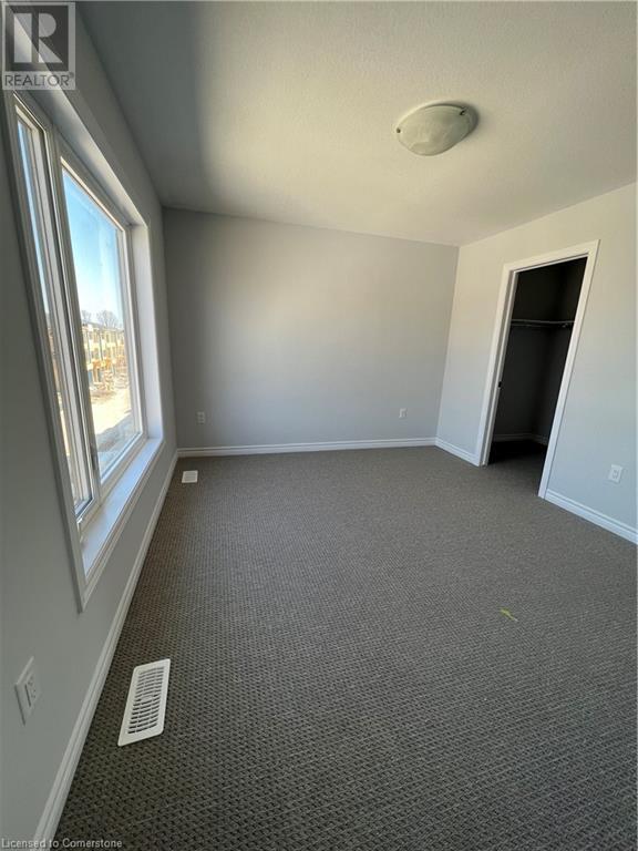 290 Equestrian Way Unit# 37, Cambridge, Ontario  N3E 0E7 - Photo 16 - 40751248
