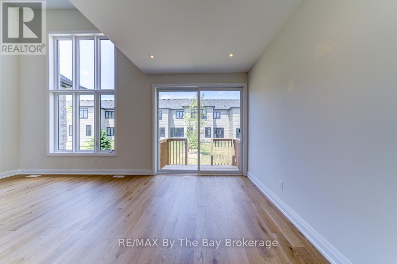 11 Sun Valley Avenue, Wasaga Beach, Ontario  L9Z 0N6 - Photo 12 - S12284859