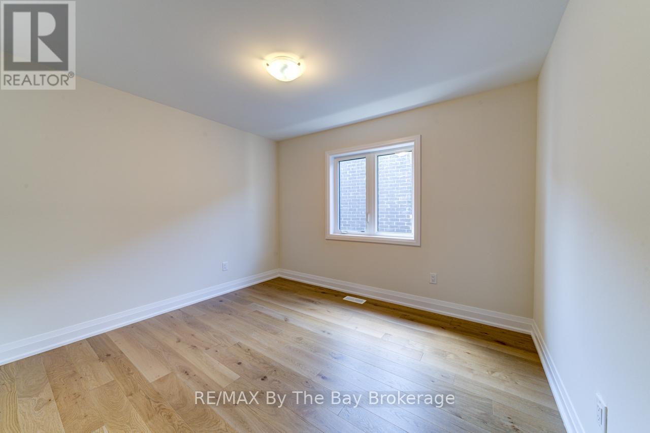 11 Sun Valley Avenue, Wasaga Beach, Ontario  L9Z 0N6 - Photo 37 - S12284859
