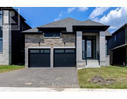 11 SUN VALLEY AVENUE, Wasaga Beach, Ontario