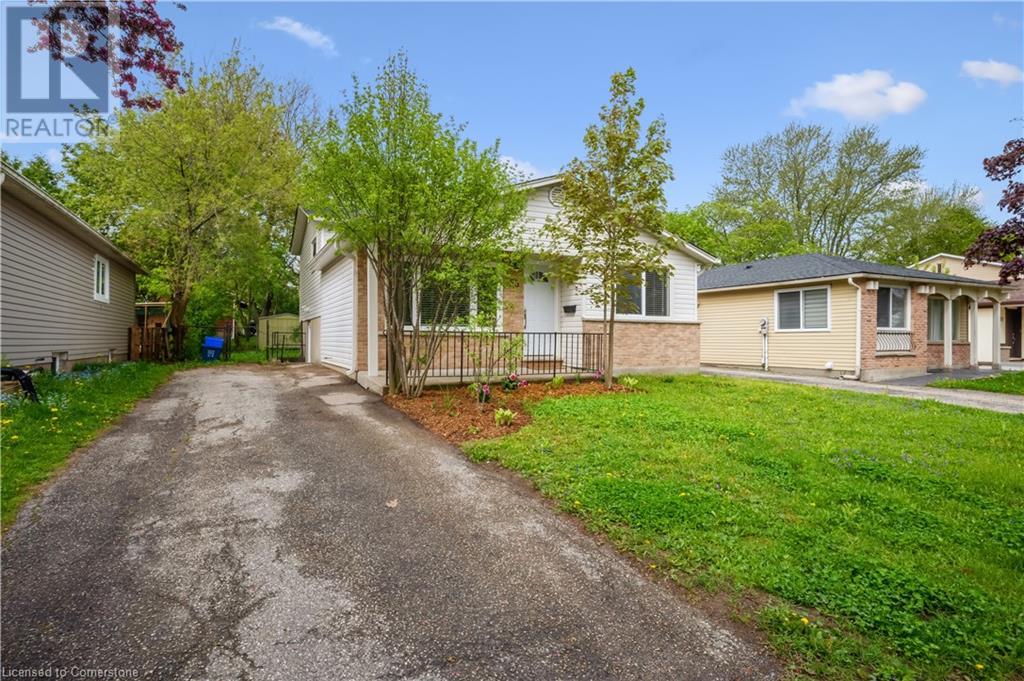 53 Karen Walk, Waterloo, Ontario  N2L 5X1 - Photo 2 - 40750767