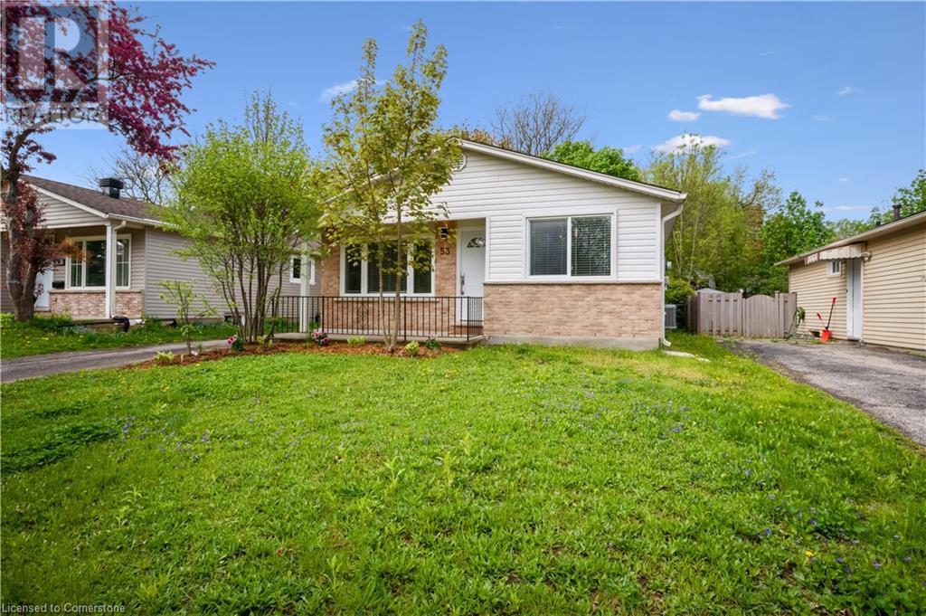 53 Karen Walk, Waterloo, Ontario  N2L 5X1 - Photo 3 - 40750767