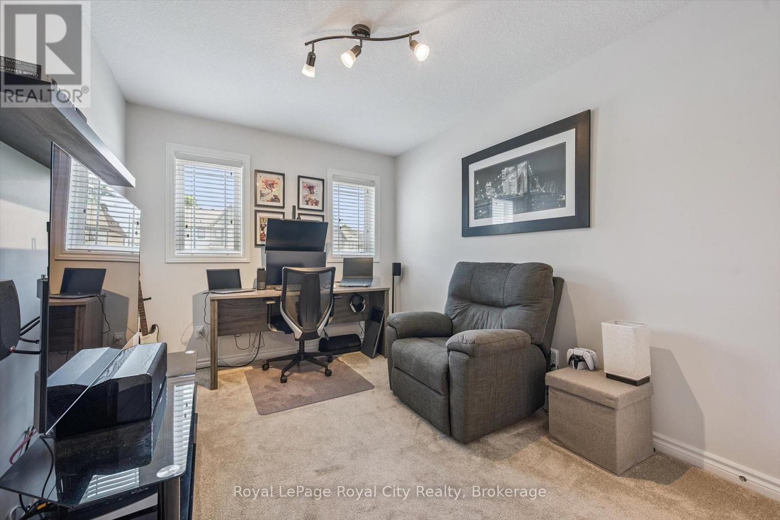 32 Jeffrey Drive, Guelph, Ontario  N1E 0M4 - Photo 20 - X12285067