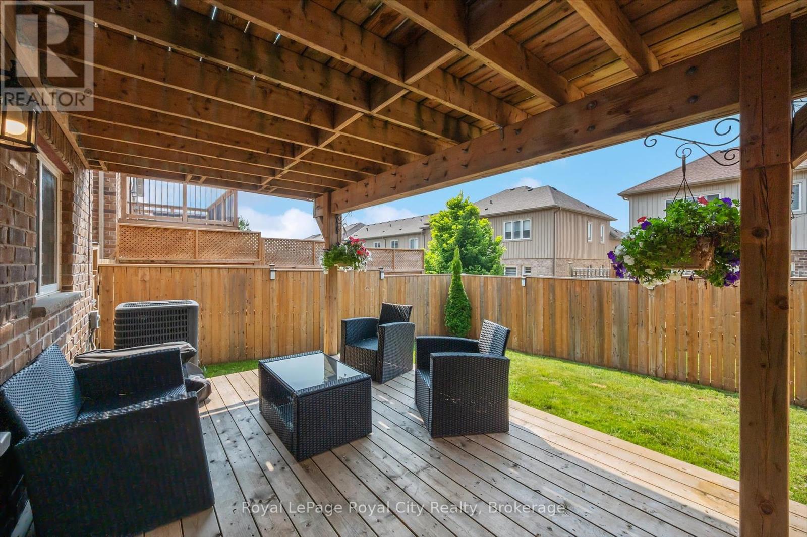 32 Jeffrey Drive, Guelph, Ontario  N1E 0M4 - Photo 31 - X12285067
