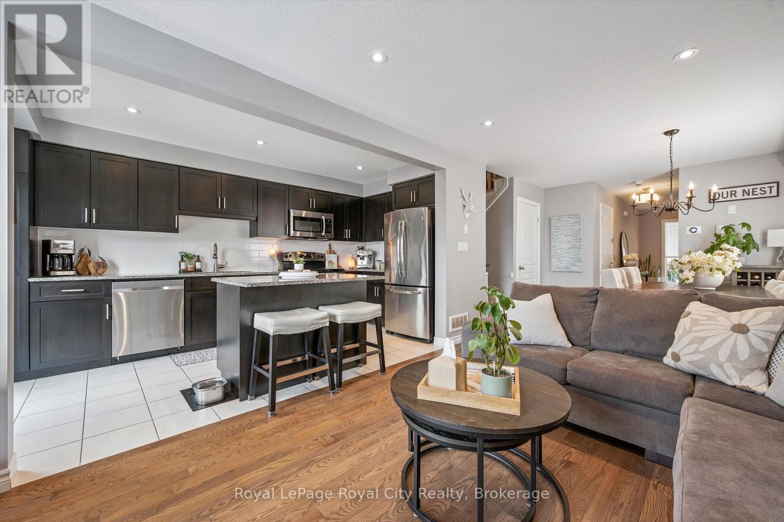 32 Jeffrey Drive, Guelph, Ontario  N1E 0M4 - Photo 9 - X12285067