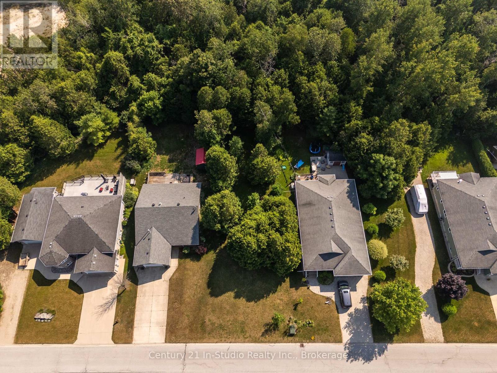 Lot 3 Peel Street, Saugeen Shores, Ontario  N0H 2L0 - Photo 2 - X12285078