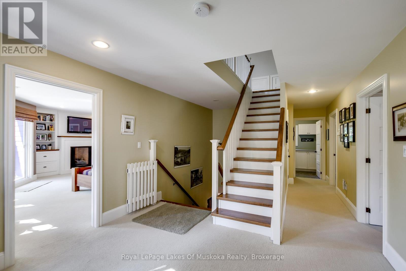 230 Ecclestone Drive, Bracebridge, Ontario  P1L 1G4 - Photo 24 - X12285154
