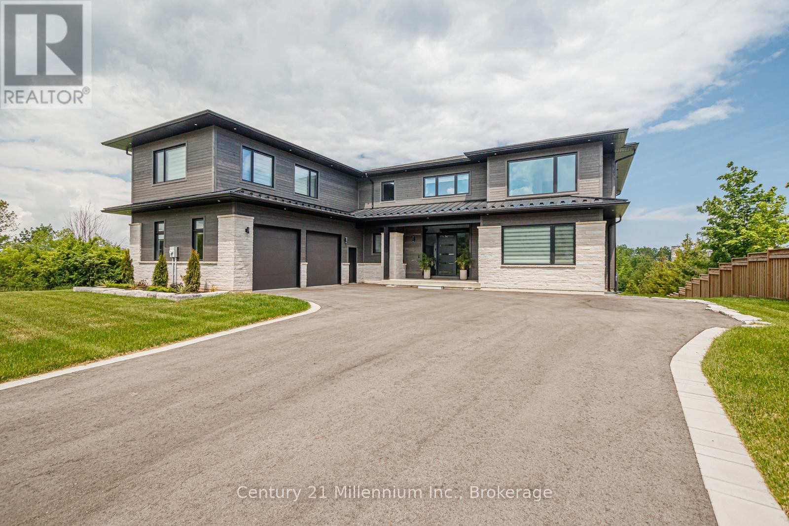 113 George Mcrae Road, Blue Mountains, Ontario  N0H 1J0 - Photo 1 - X12285155