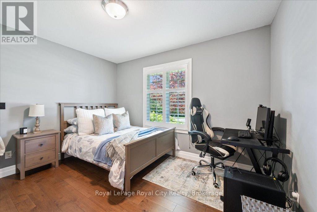 790 Dianne Crescent, Centre Wellington, Ontario  N1M 3N5 - Photo 23 - X12285156
