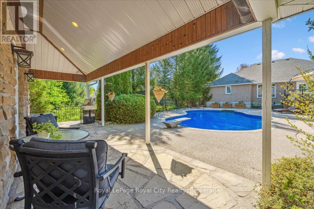 790 Dianne Crescent, Centre Wellington, Ontario  N1M 3N5 - Photo 42 - X12285156
