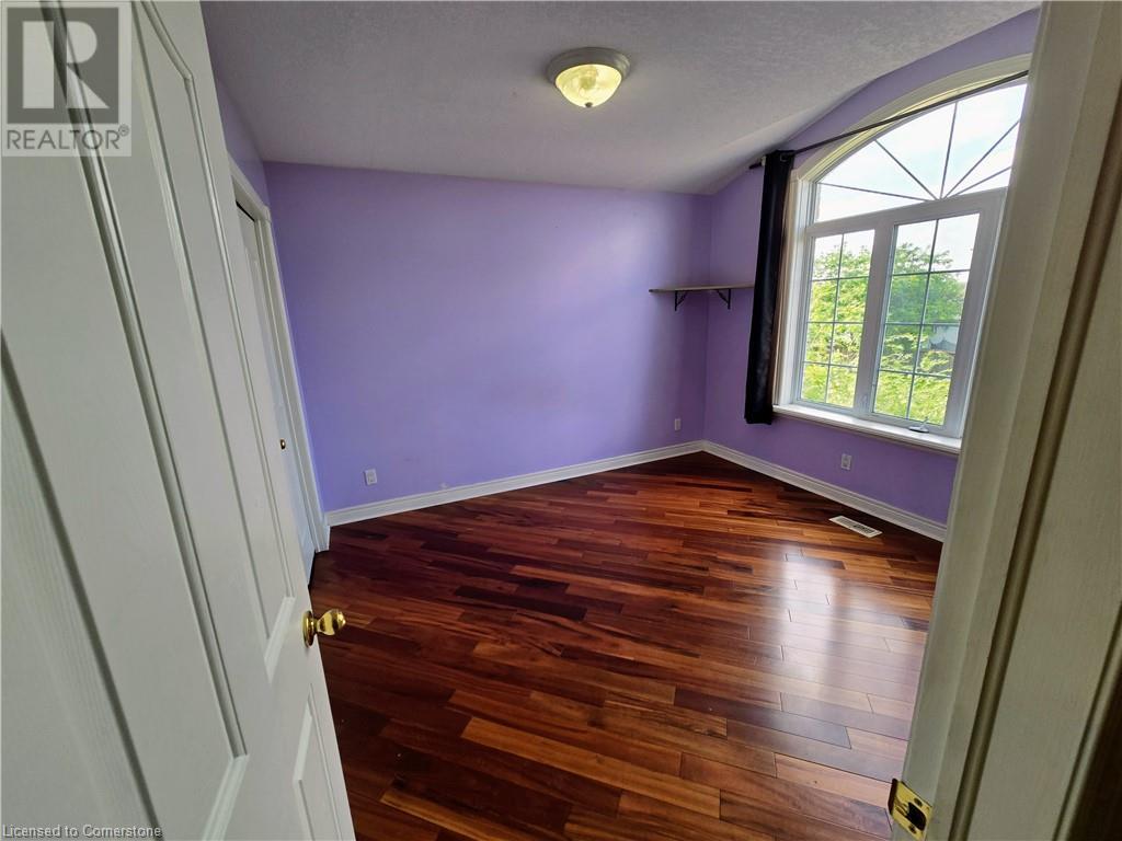 157 Langlaw Drive, Cambridge, Ontario  N1P 1E8 - Photo 13 - 40750989