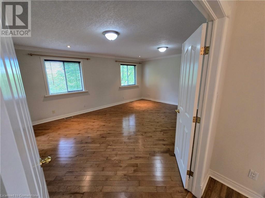 157 Langlaw Drive, Cambridge, Ontario  N1P 1E8 - Photo 8 - 40750989