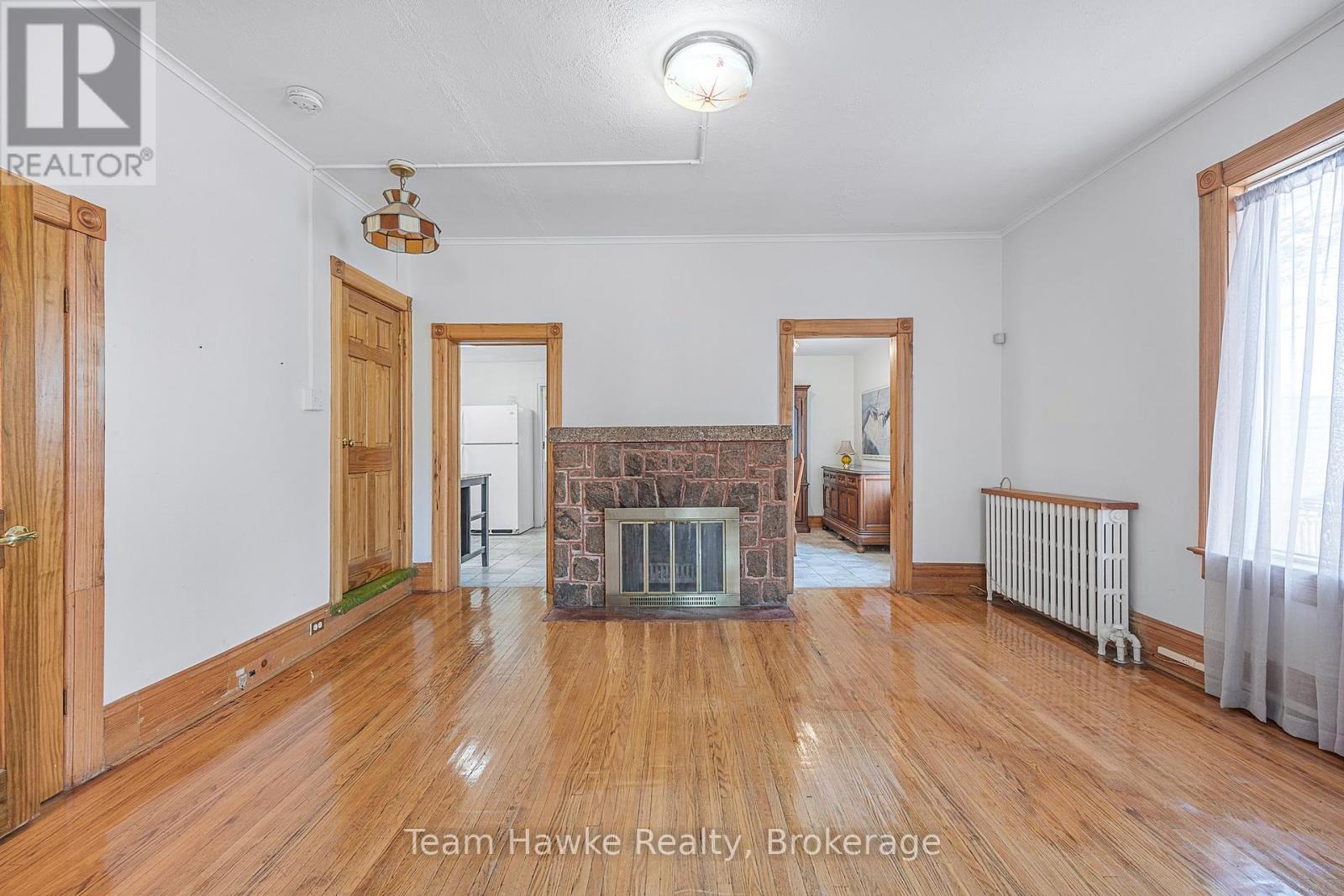 344 Midland Avenue, Midland, Ontario  L4R 3K7 - Photo 11 - S12285282