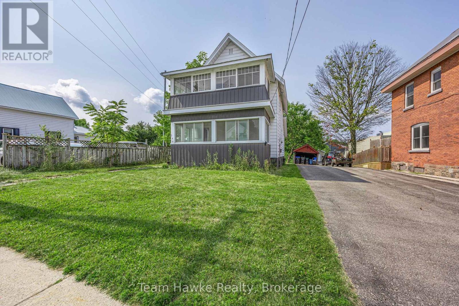 344 Midland Avenue, Midland, Ontario  L4R 3K7 - Photo 4 - S12285282