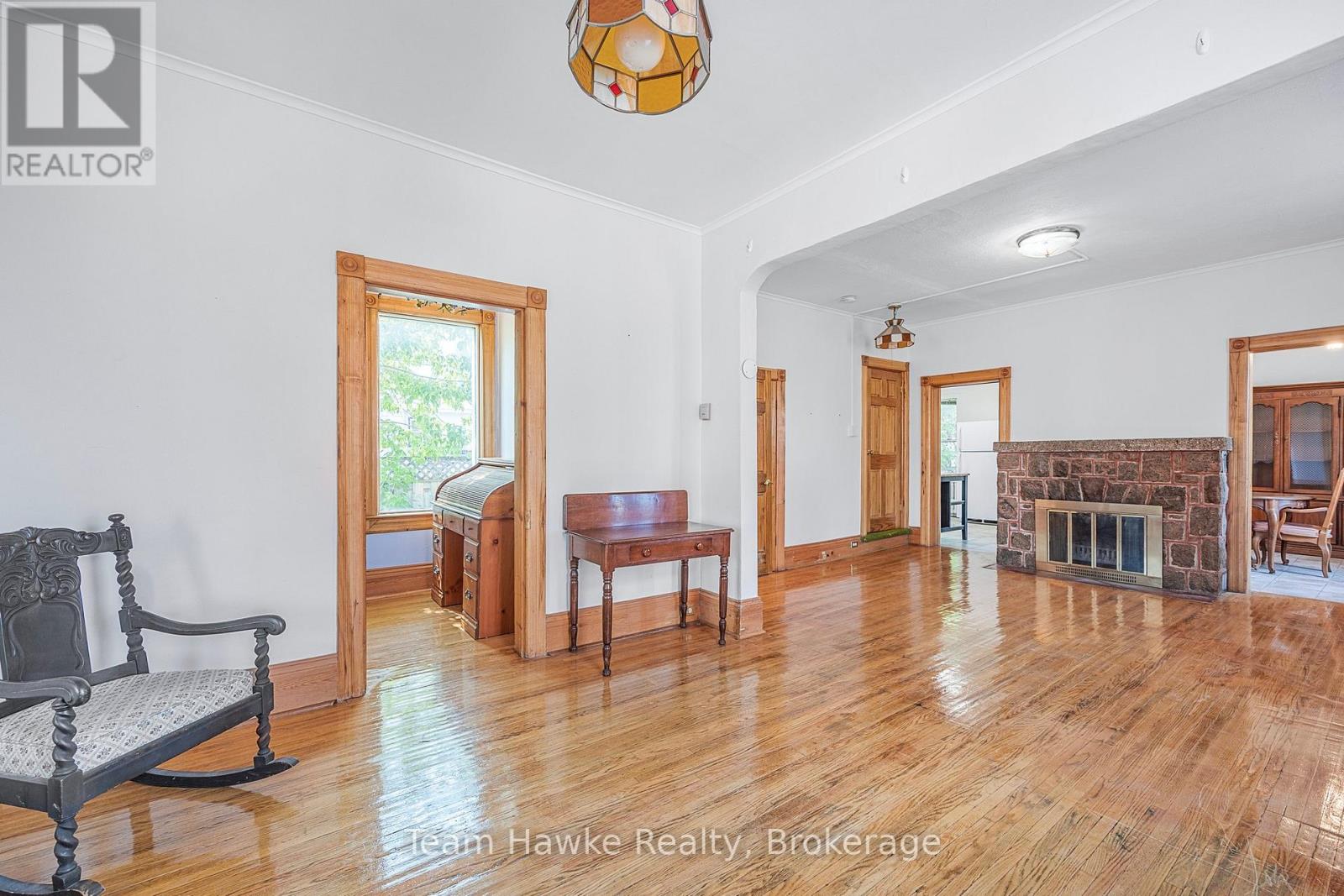 344 Midland Avenue, Midland, Ontario  L4R 3K7 - Photo 9 - S12285282