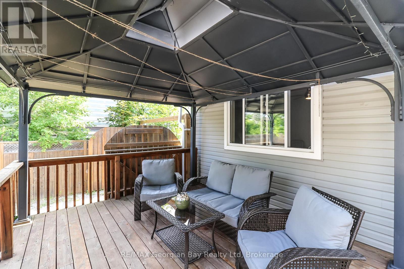 200 Jephson Street, Tay, Ontario  L0K 2A0 - Photo 36 - S12285919