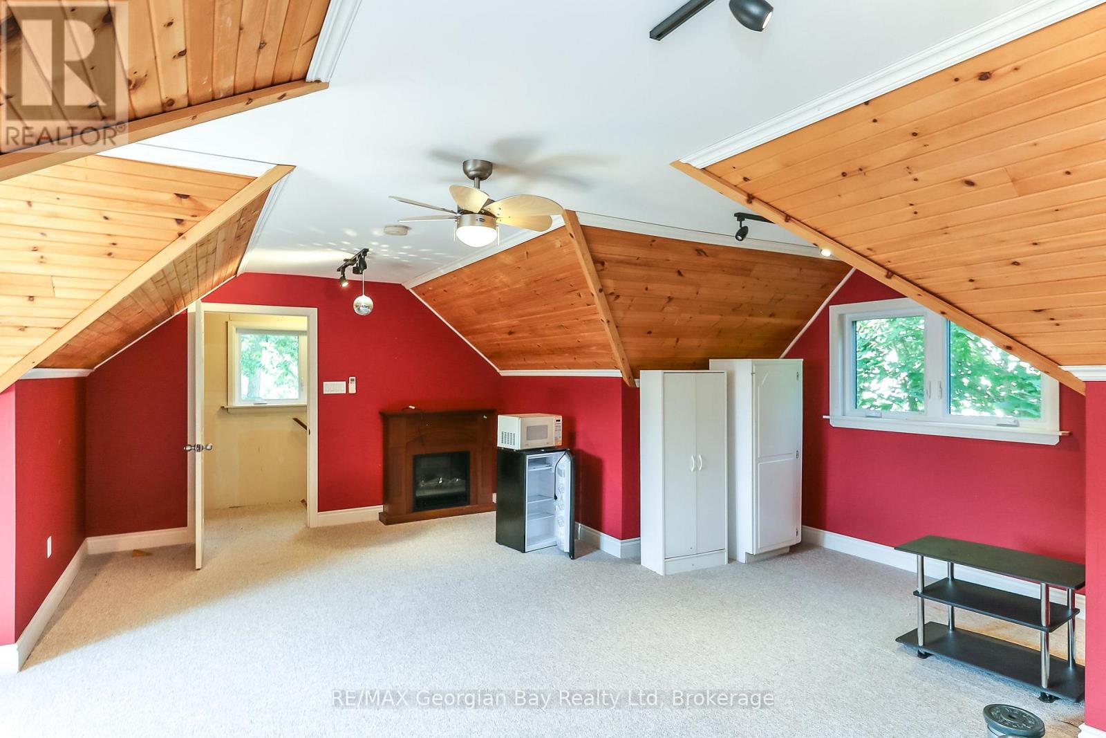 200 Jephson Street, Tay, Ontario  L0K 2A0 - Photo 6 - S12285919