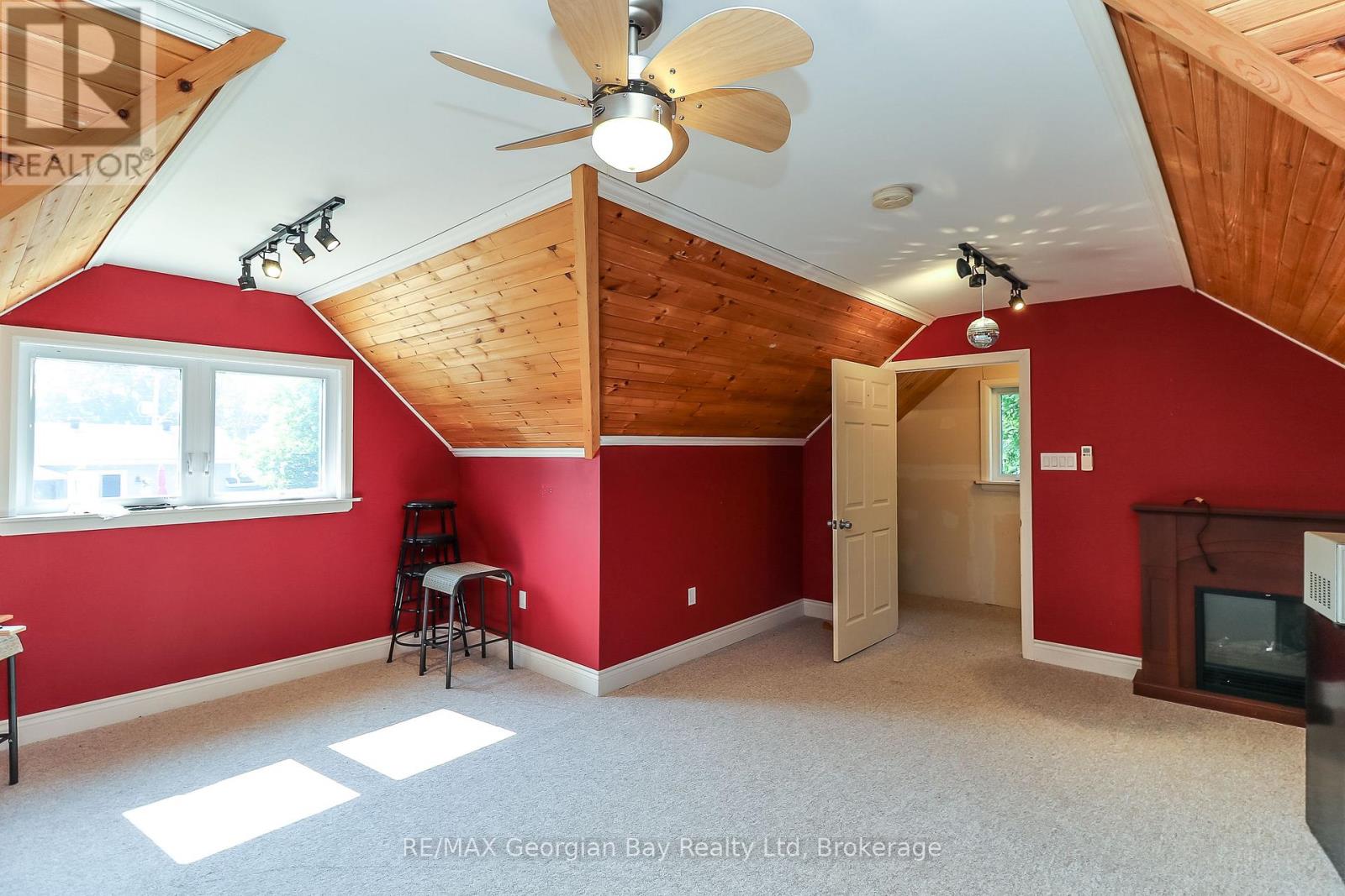 200 Jephson Street, Tay, Ontario  L0K 2A0 - Photo 7 - S12285919