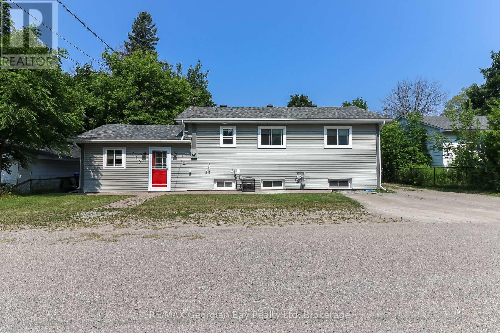 200 Jephson Street, Tay, Ontario  L0K 2A0 - Photo 9 - S12285919