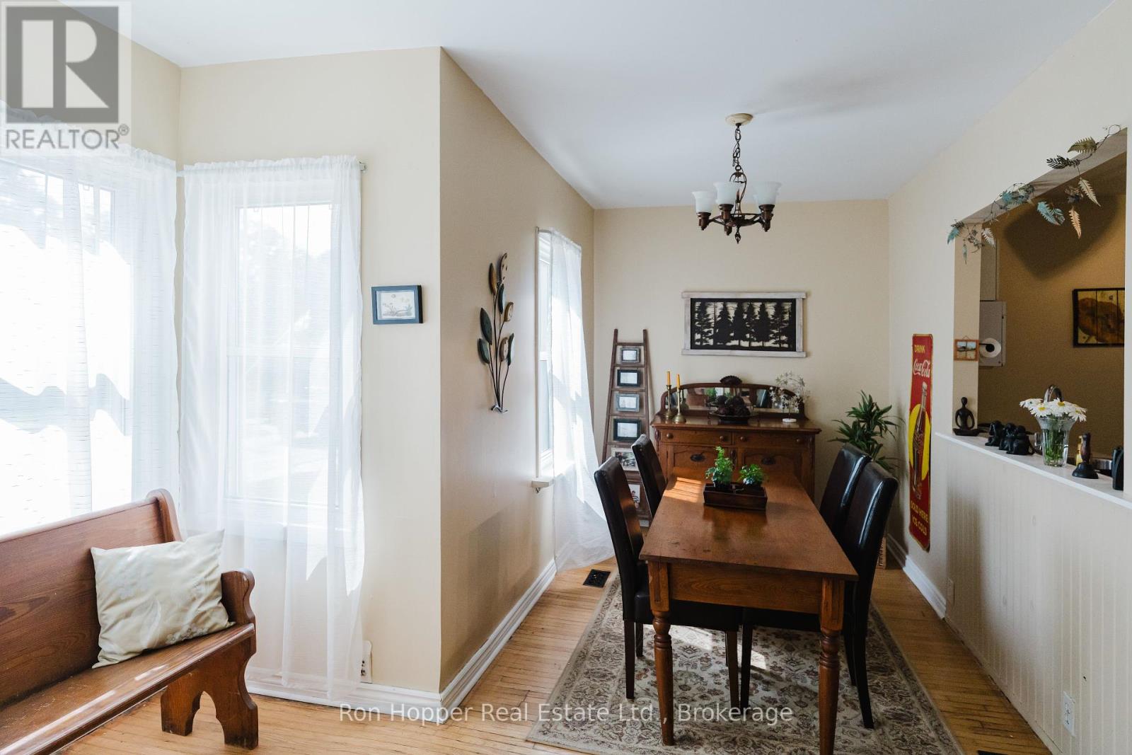 220 2nd Avenue E, Owen Sound, Ontario  N4K 2E6 - Photo 8 - X12285929