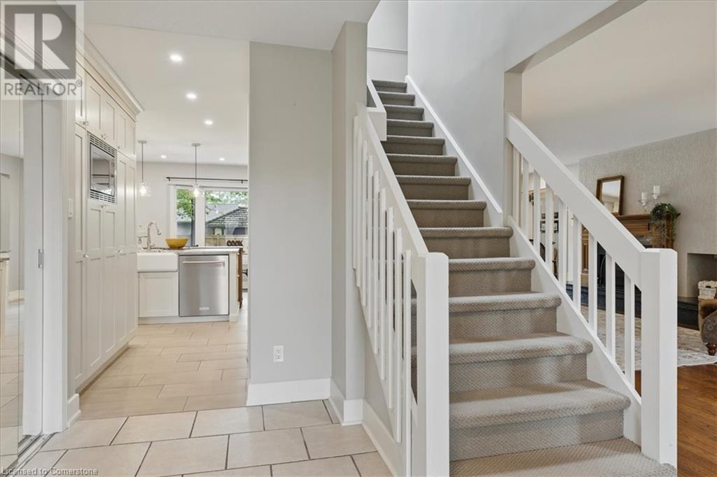 348 Old Stone Road, Waterloo, Ontario  N2K 1Z3 - Photo 6 - 40750761
