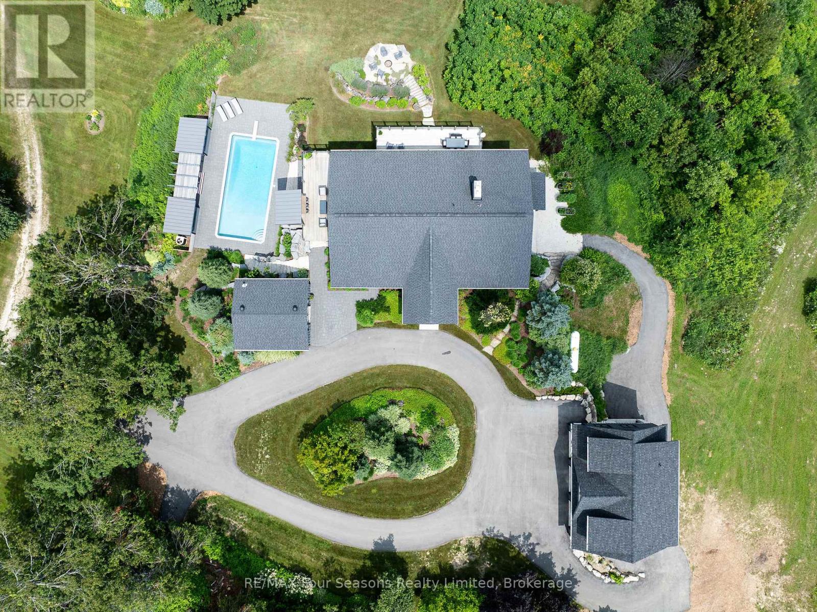 589370 Grey Road 19 W, Blue Mountains, Ontario  L9Y 0R6 - Photo 11 - X12285994