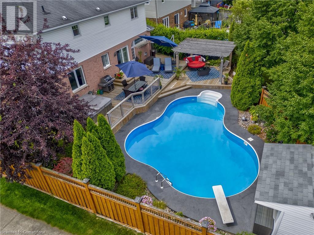 2037 Waterbridge Drive, Burlington, Ontario  L7M 4G6 - Photo 2 - 40749834