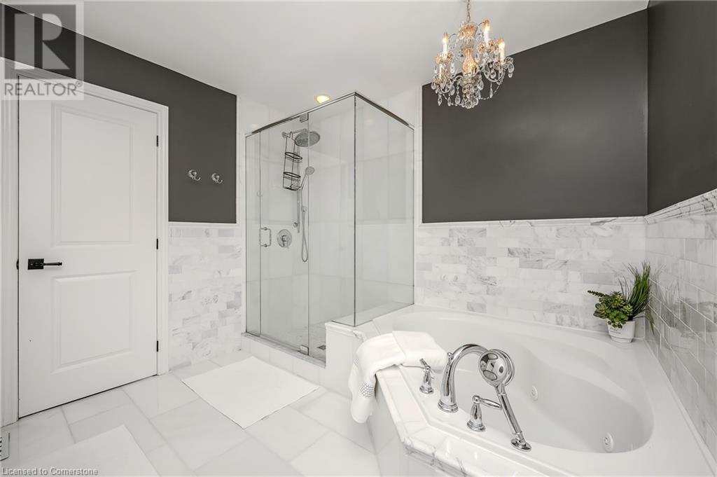 2037 Waterbridge Drive, Burlington, Ontario  L7M 4G6 - Photo 25 - 40749834
