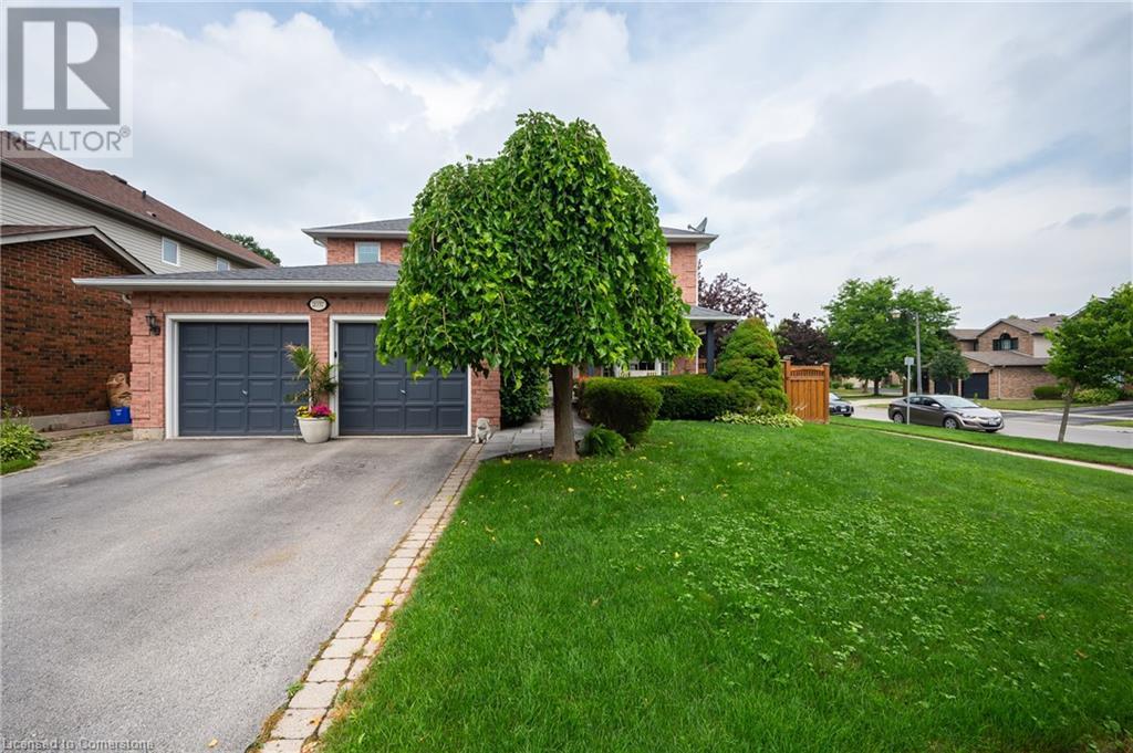 2037 Waterbridge Drive, Burlington, Ontario  L7M 4G6 - Photo 43 - 40749834