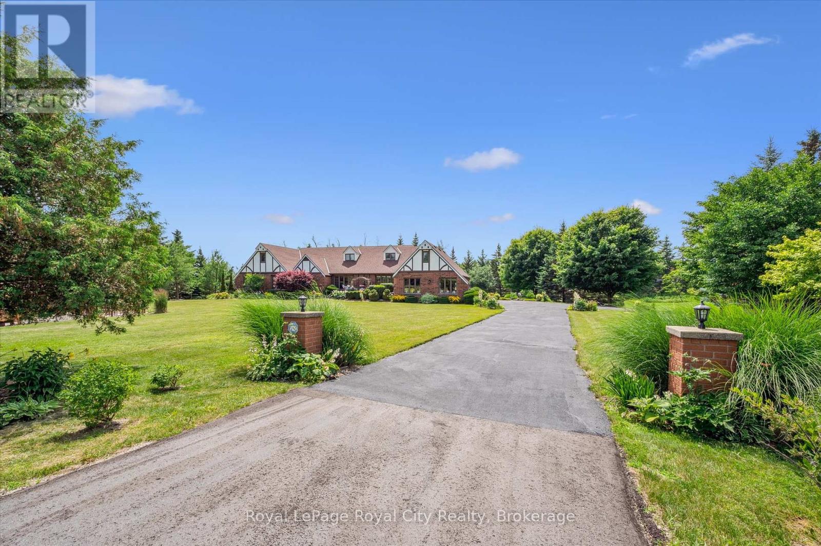 5792 8th Line E, Guelph/eramosa, Ontario  N0B 1B0 - Photo 3 - X12286878