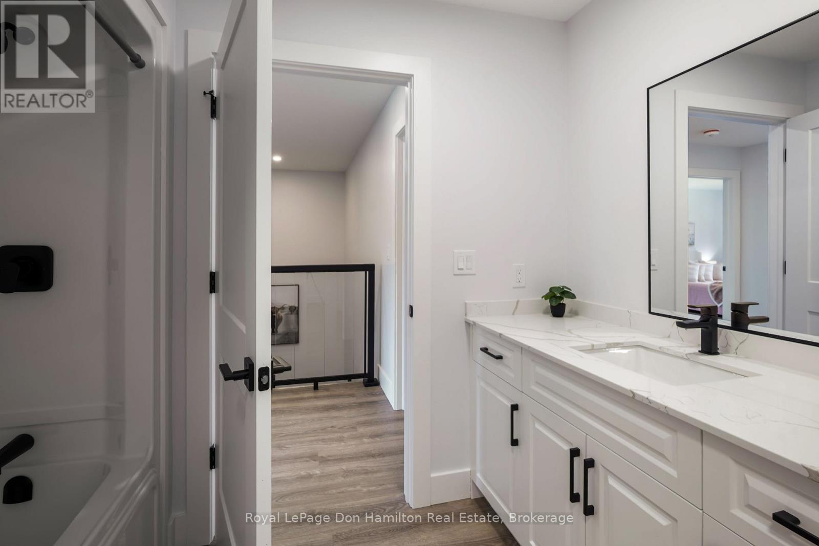 793 Bryans Drive, Huron East, Ontario  N0G 1H0 - Photo 35 - X12287169
